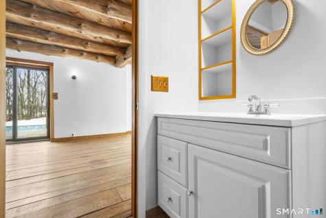 20 Zachary Lane New Milford CT 06776