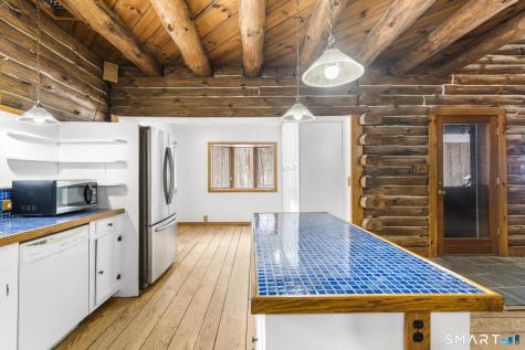 20 Zachary Lane New Milford CT 06776