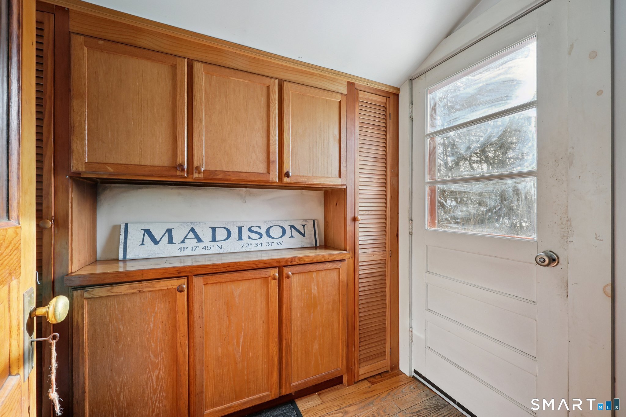 24 Railroad Avenue Madison CT 06443