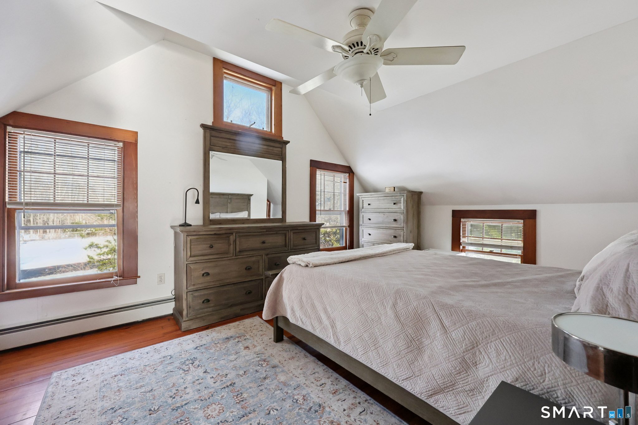 24 Railroad Avenue Madison CT 06443