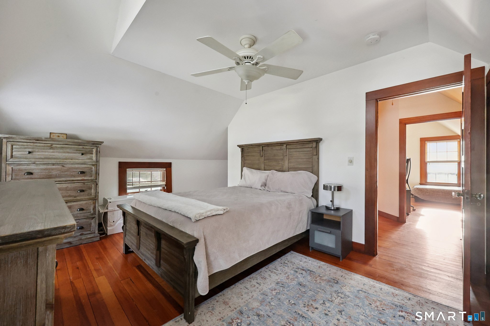 24 Railroad Avenue Madison CT 06443