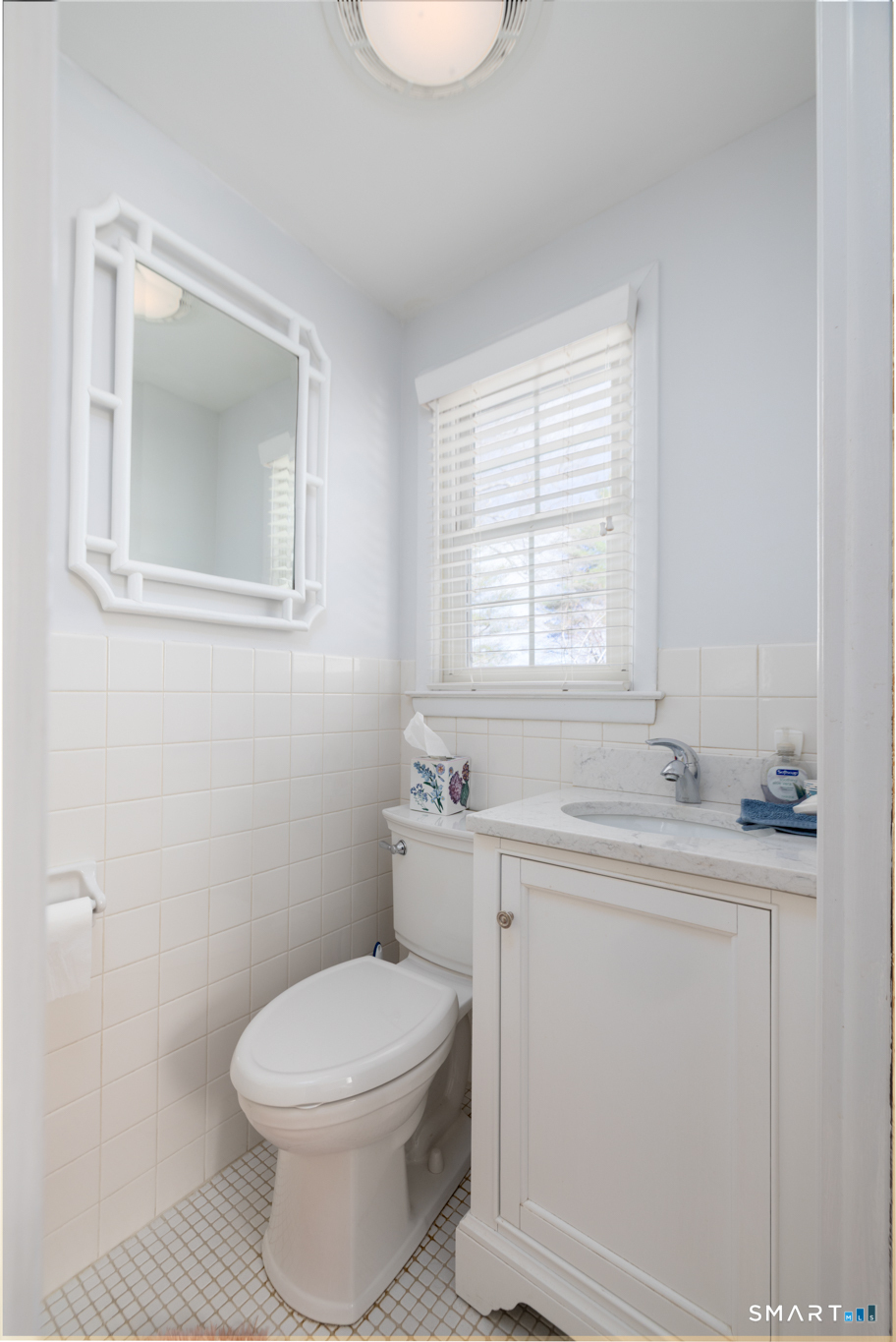 223 Carriage Drive Middlebury CT 06762