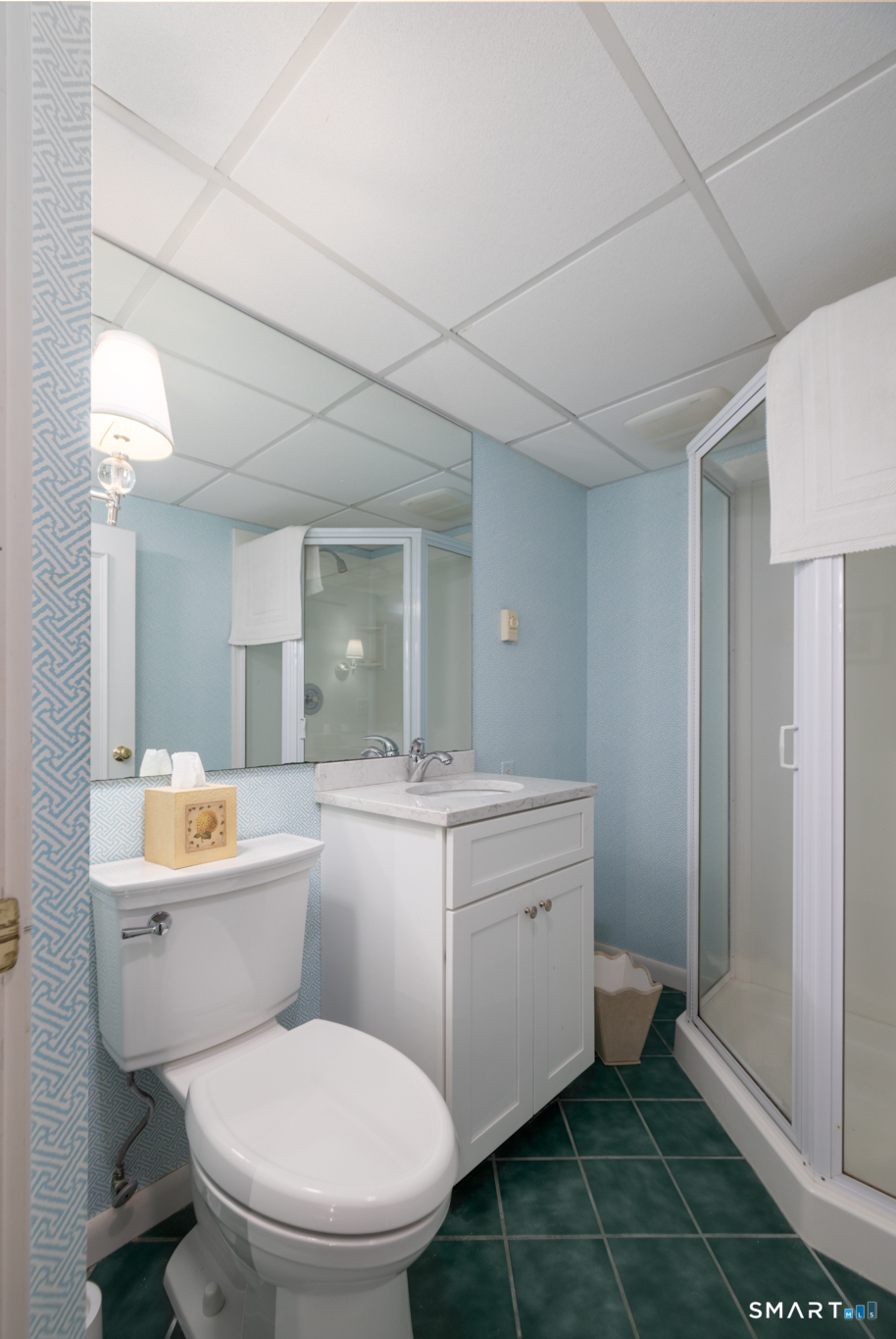 223 Carriage Drive Middlebury CT 06762