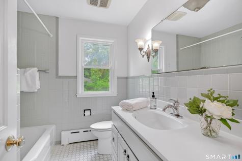 6 Fairview Terrace New Milford CT 06776