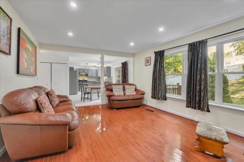 101 Morning Glory Drive Middletown CT 06457