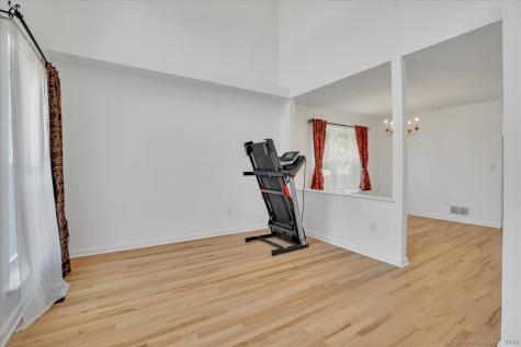 101 Morning Glory Drive Middletown CT 06457