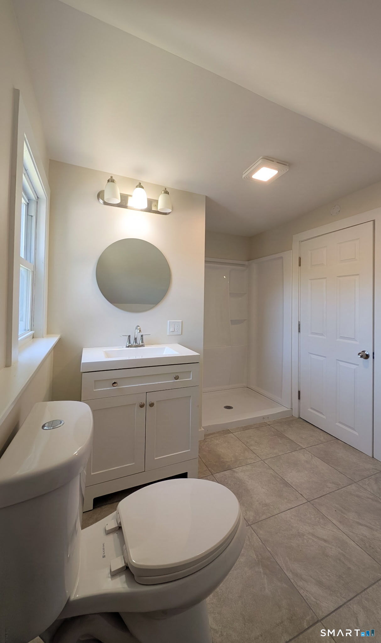 292 Old Colchester Road Montville CT 06382