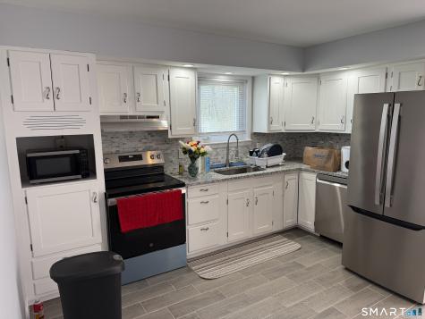 84 Townsend Avenue Waterbury CT 06705