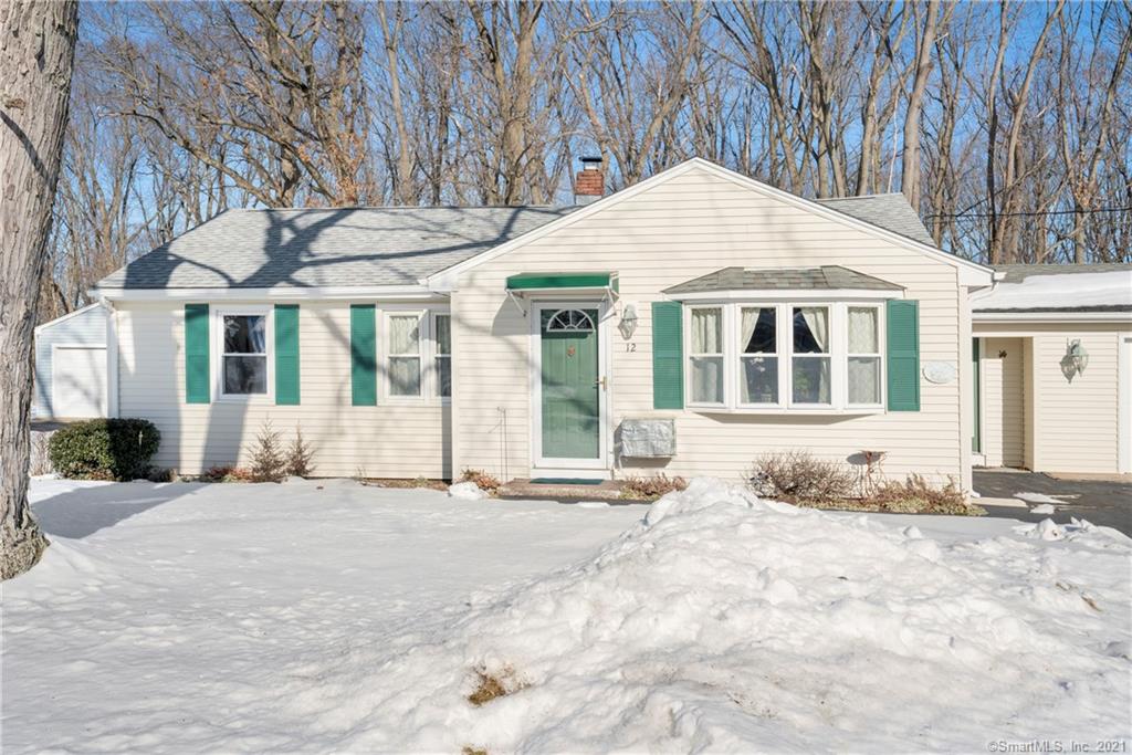 12 Forest Avenue North Haven CT 06473