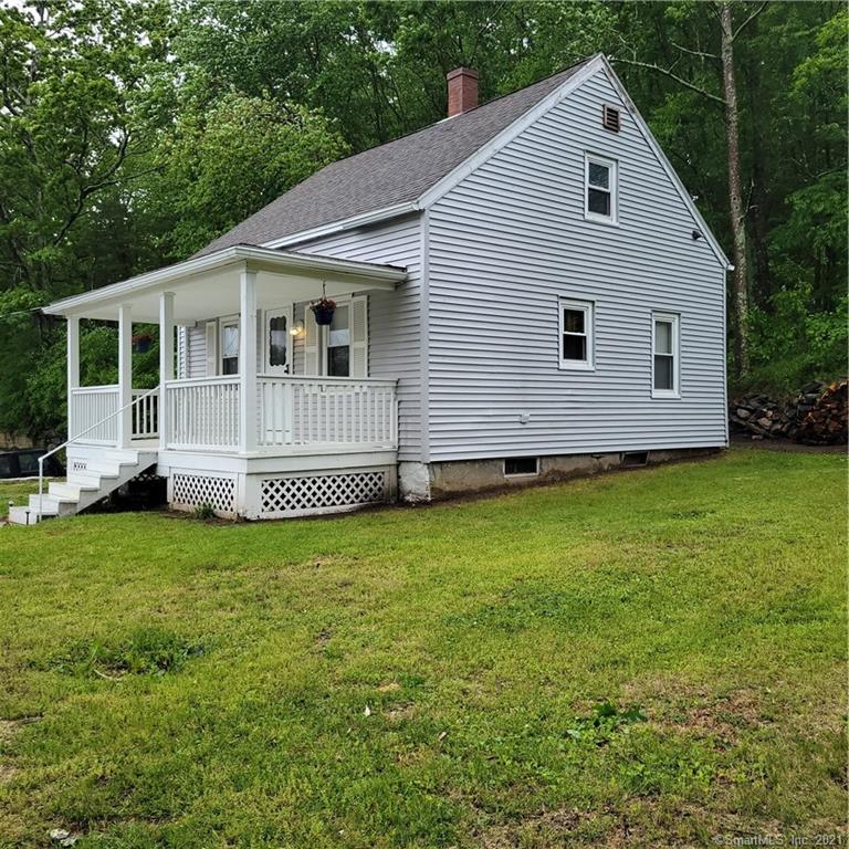 132 Church Street Thompson CT 06277