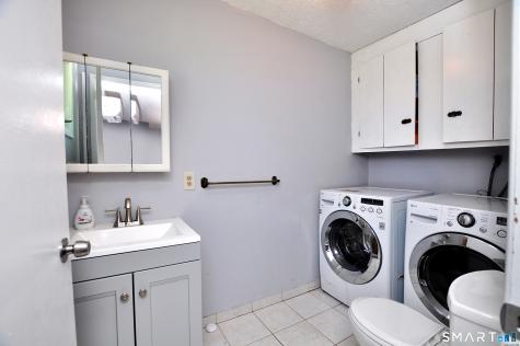 65 Seminole Circle West Hartford CT 06117