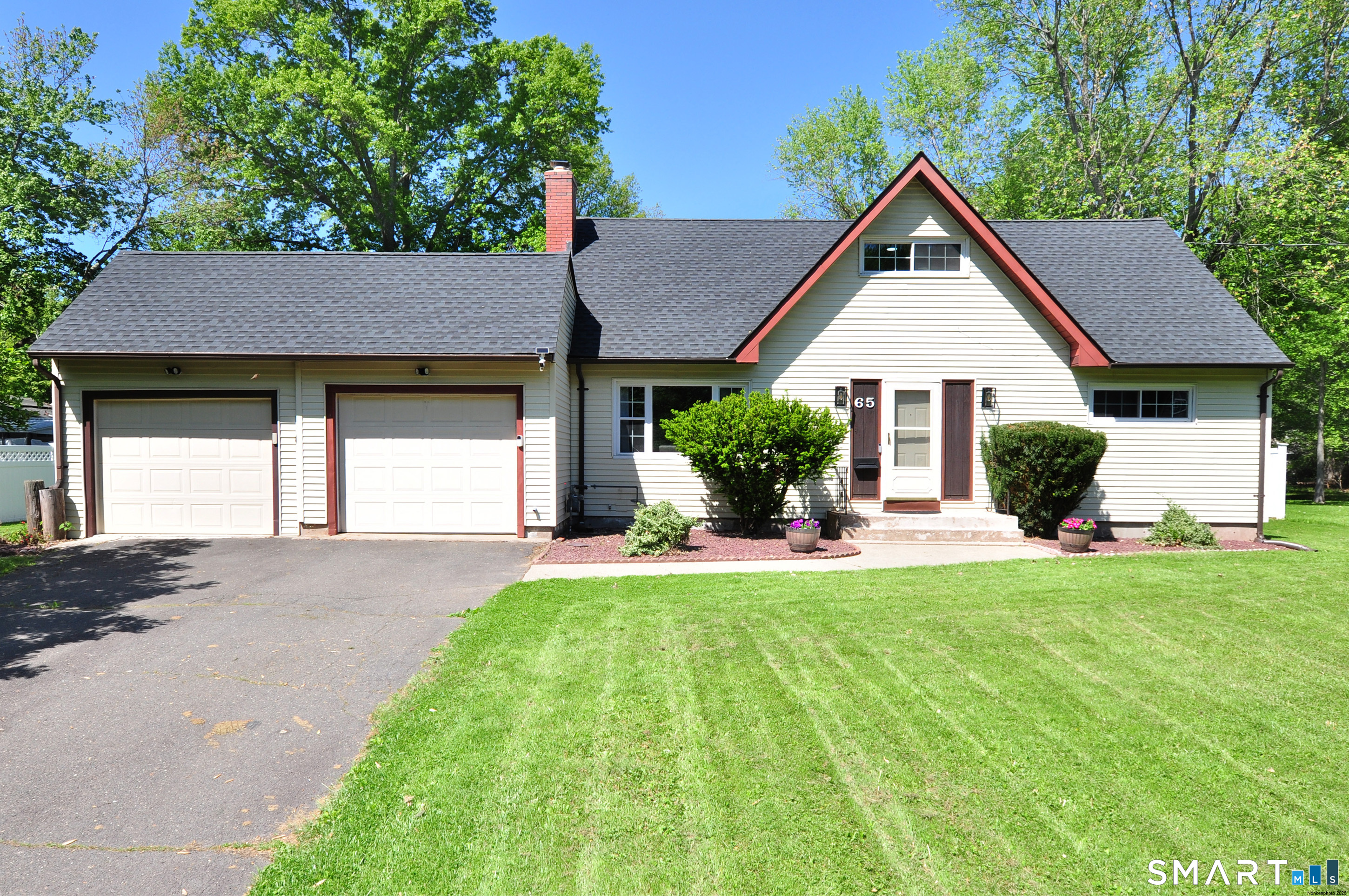65 Seminole Circle West Hartford CT 06117