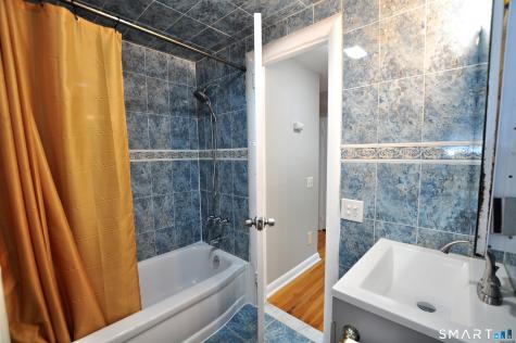 65 Seminole Circle West Hartford CT 06117