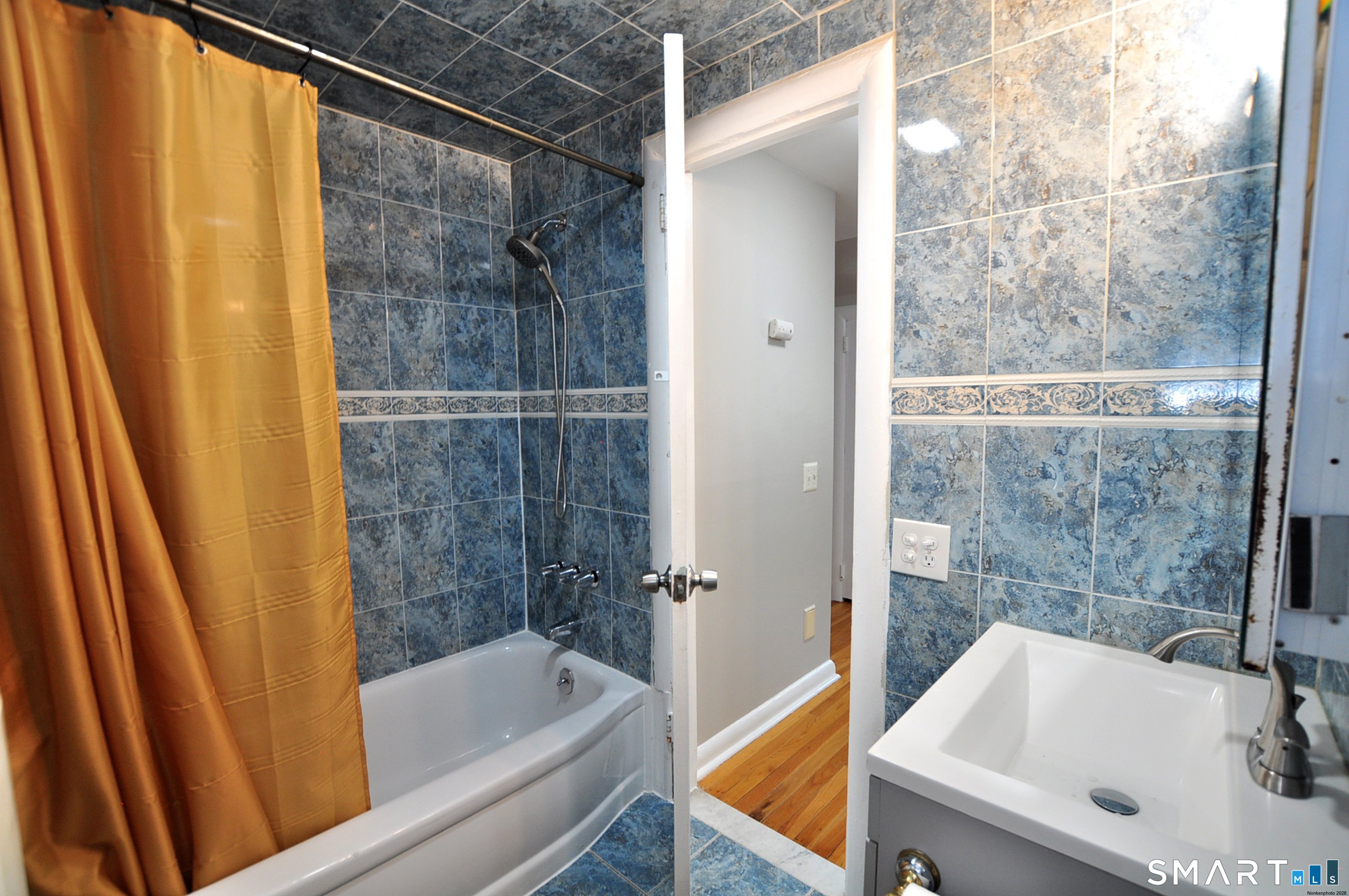 65 Seminole Circle West Hartford CT 06117