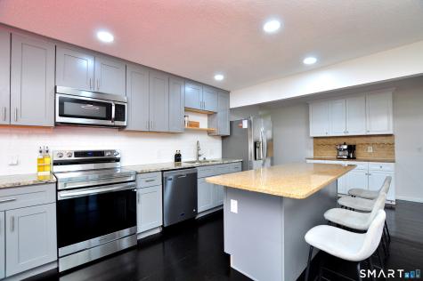 65 Seminole Circle West Hartford CT 06117