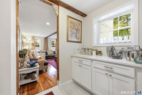 20 Harris Road Avon CT 06001