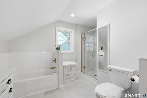 20 Harris Road Avon CT 06001