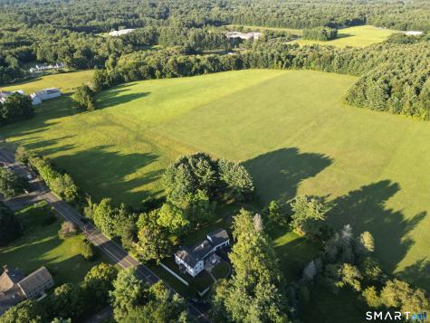 20 Harris Road Avon CT 06001