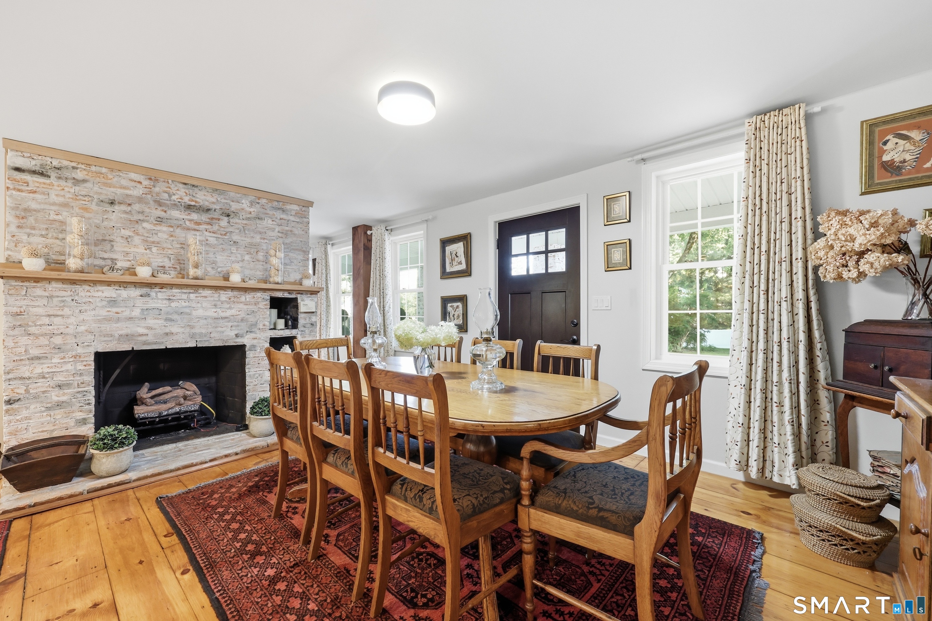 20 Harris Road Avon CT 06001