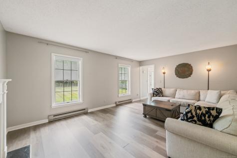 31 Mcveigh Road Woodbury CT 06798