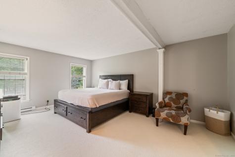 31 Mcveigh Road Woodbury CT 06798