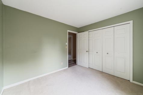 31 Mcveigh Road Woodbury CT 06798