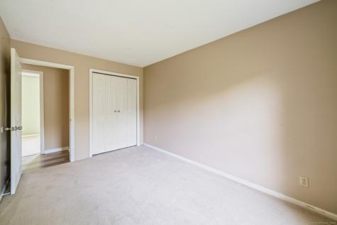 31 Mcveigh Road Woodbury CT 06798