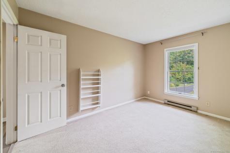31 Mcveigh Road Woodbury CT 06798