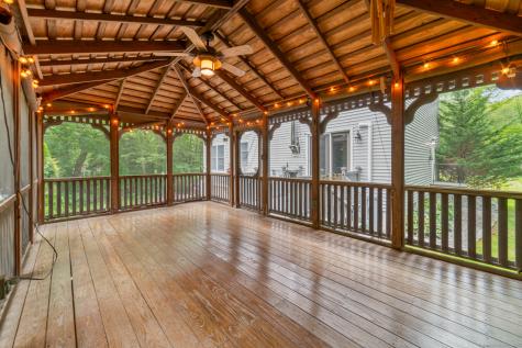 31 Mcveigh Road Woodbury CT 06798