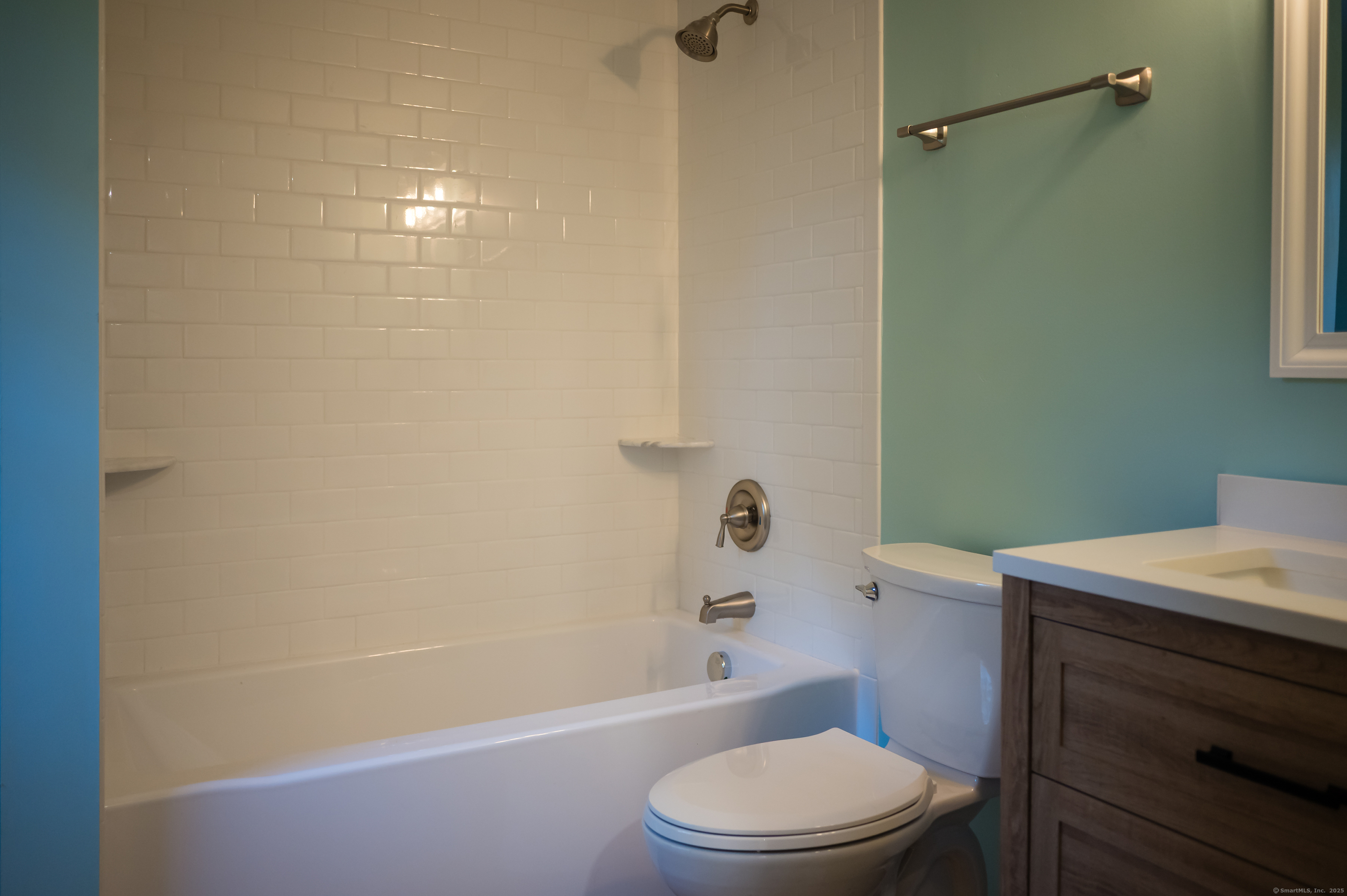 10 Eli Yale Terrace Branford CT 06405