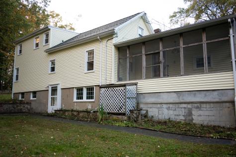 10 Eli Yale Terrace Branford CT 06405