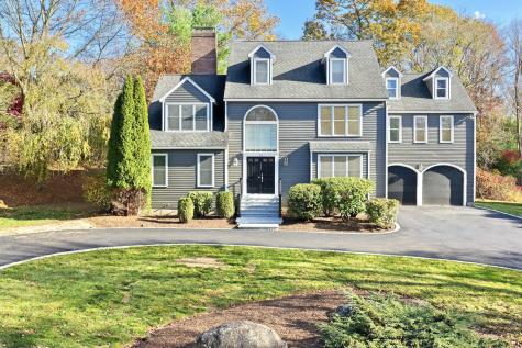 93 Putting Green North Road Trumbull CT 06611