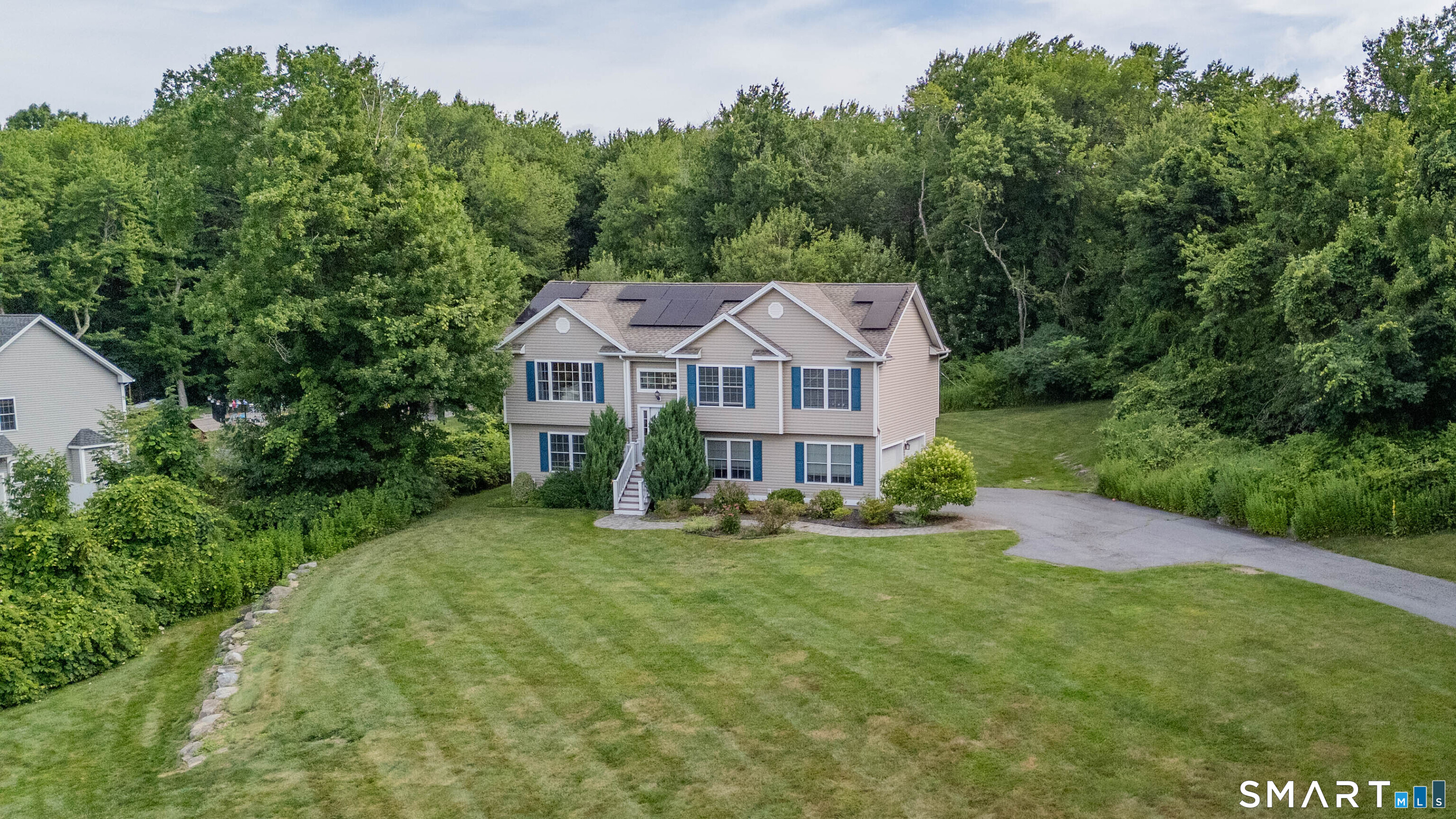 122 Uconn Drive Burlington CT 06013