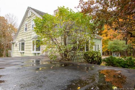 53 Flat Swamp Road Newtown CT 06470