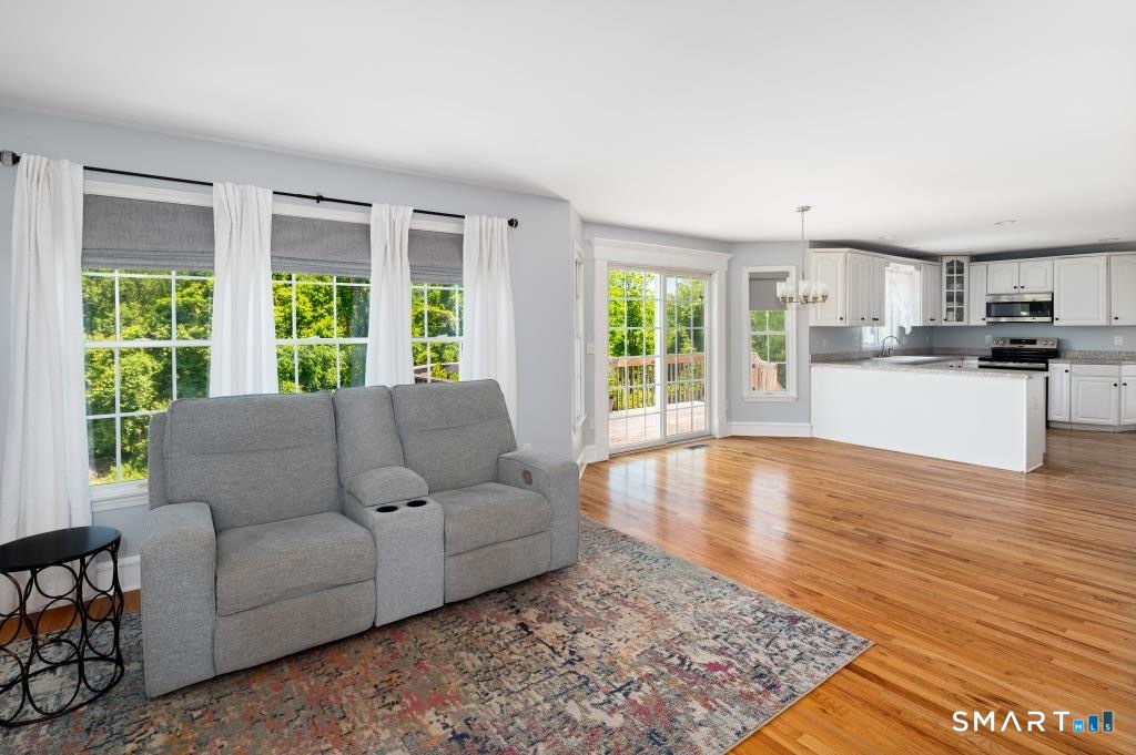 4 Fleetwood Lane Brookfield CT 06804