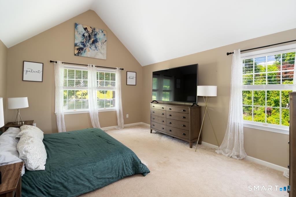 4 Fleetwood Lane Brookfield CT 06804
