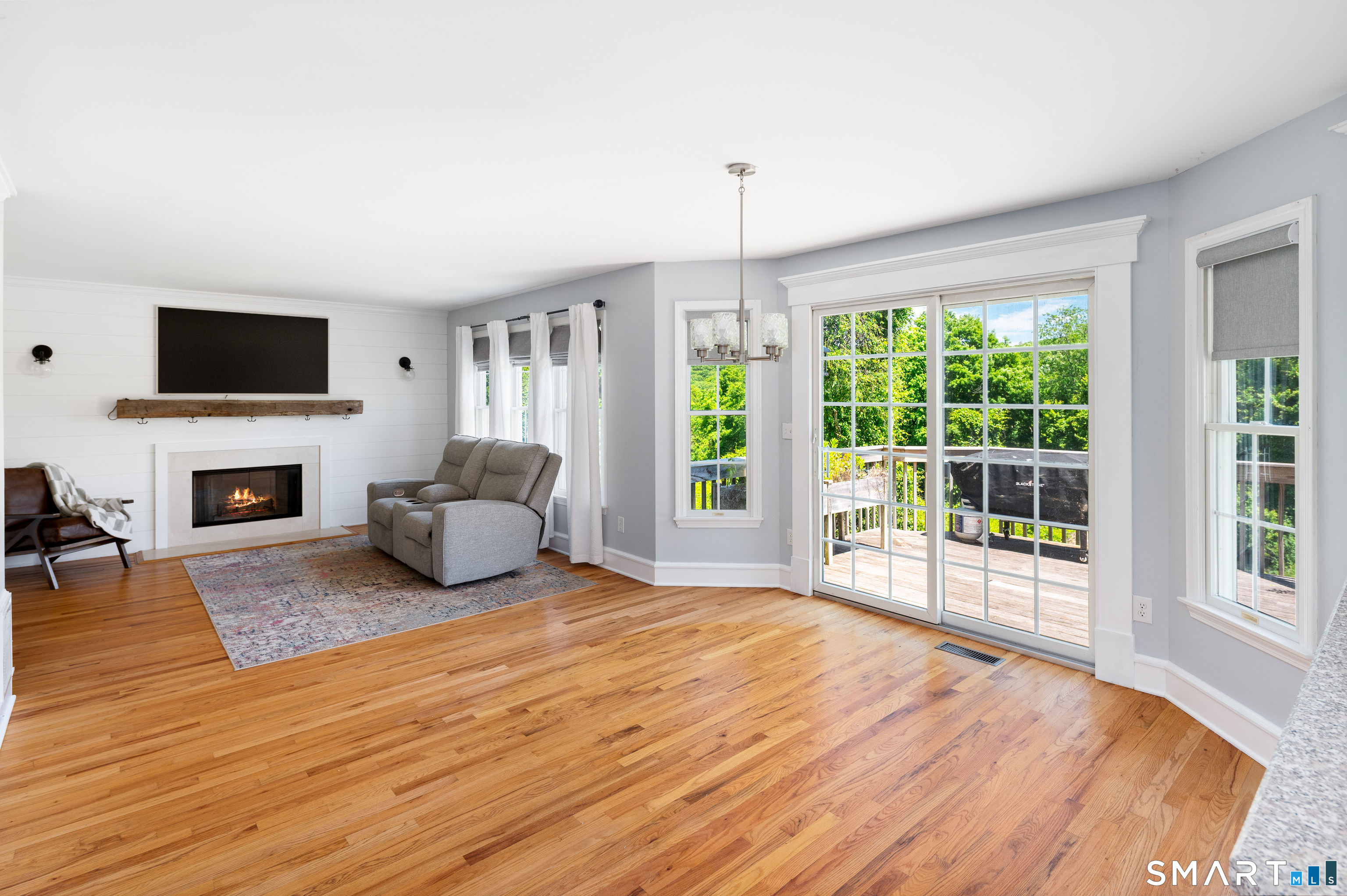 4 Fleetwood Lane Brookfield CT 06804