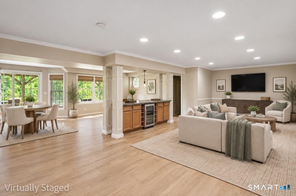 4 Fleetwood Lane Brookfield CT 06804