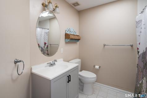4 Fleetwood Lane Brookfield CT 06804