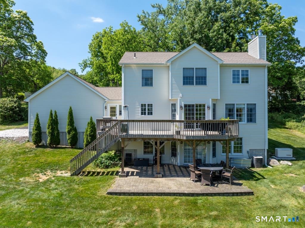 4 Fleetwood Lane Brookfield CT 06804