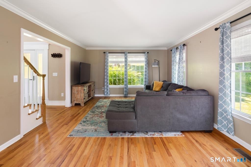 4 Fleetwood Lane Brookfield CT 06804