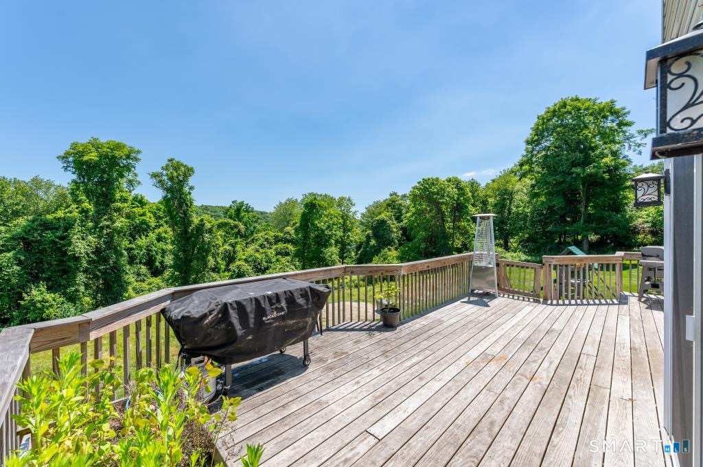4 Fleetwood Lane Brookfield CT 06804