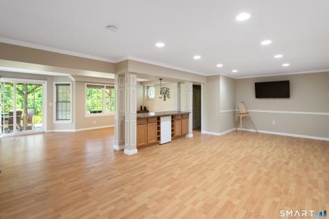4 Fleetwood Lane Brookfield CT 06804