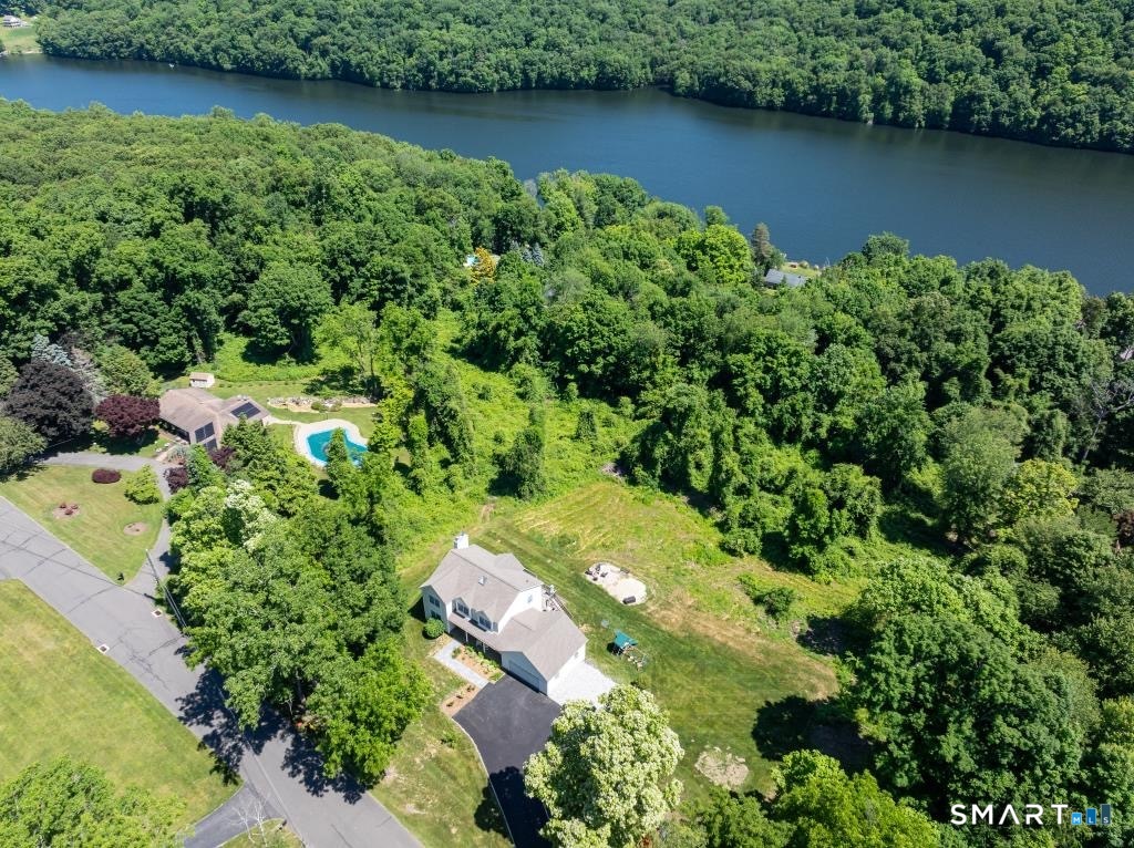 4 Fleetwood Lane Brookfield CT 06804
