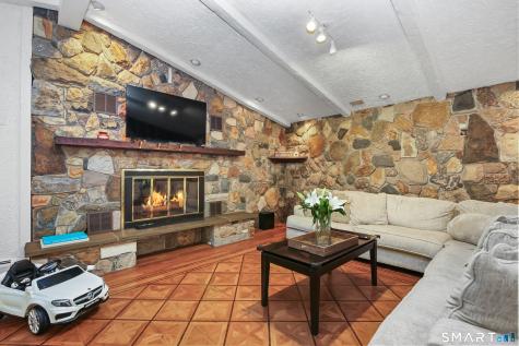 244 Strobel Road Trumbull CT 06611