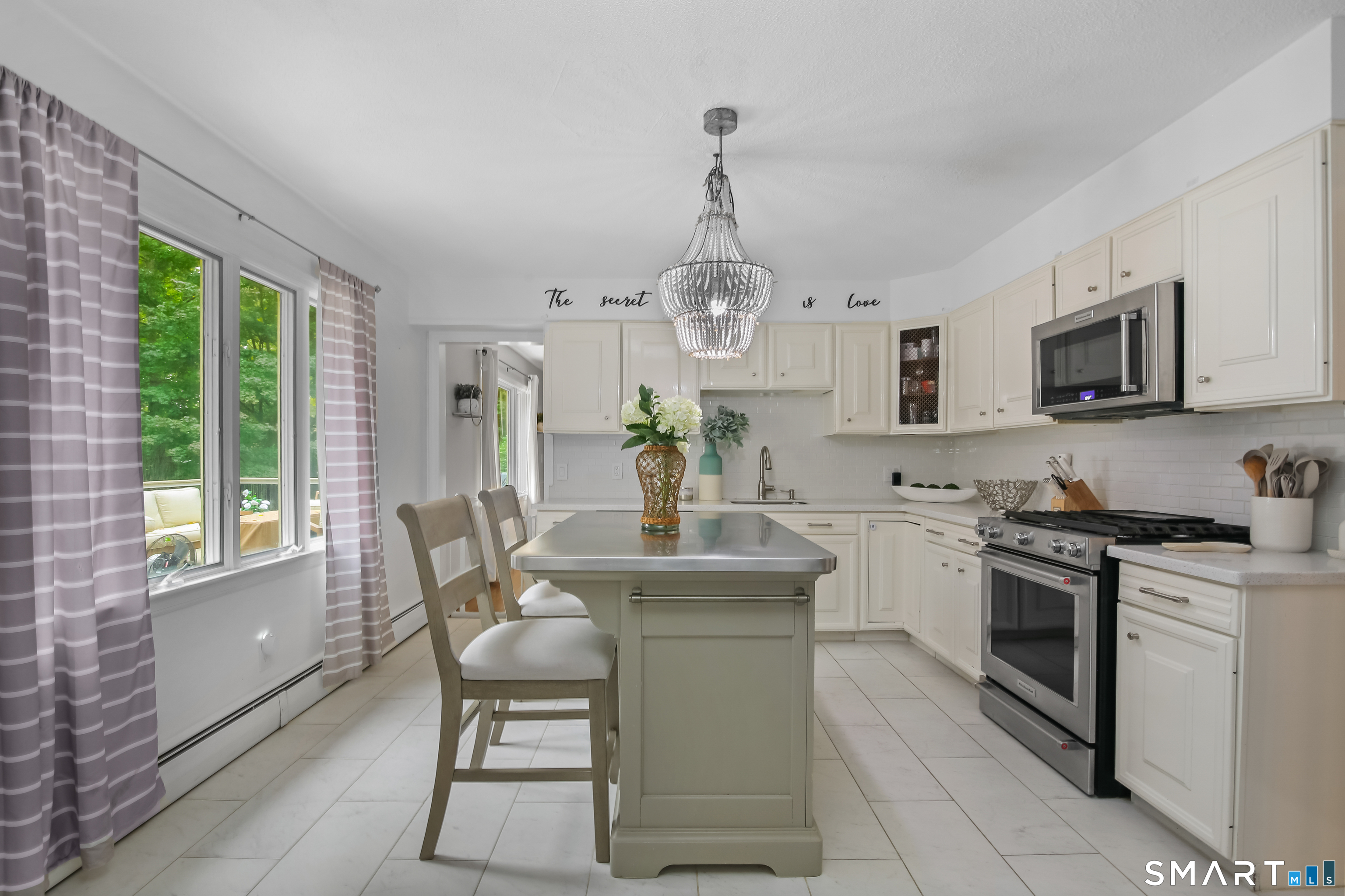 244 Strobel Road Trumbull CT 06611