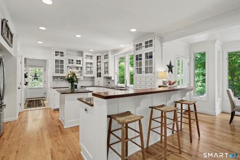 974 Black Rock Turnpike Easton CT 06612