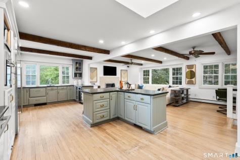 10 Hyde Ridge Road Weston CT 06883
