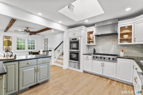 10 Hyde Ridge Road Weston CT 06883