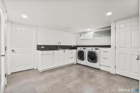 10 Hyde Ridge Road Weston CT 06883